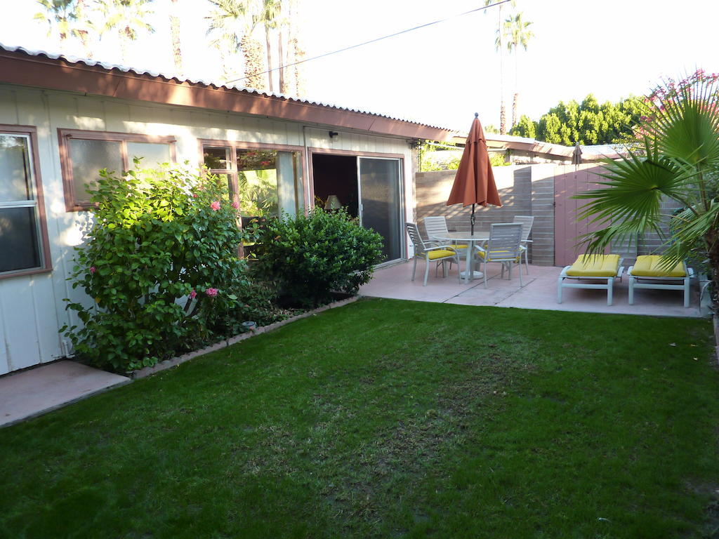 Hotel A Place In The Sun - Adults Only Big Units, 24h Heated Pool & In 1 Acre Park Prime Location, Dog Friendly, Midcentury Modern Boutique 4*