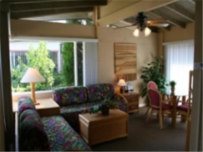 Hotel A Place In The Sun - Adults Only Big Units, 24h Heated Pool & In 1 Acre Park Prime Location, Dog Friendly, Midcentury Modern Boutique