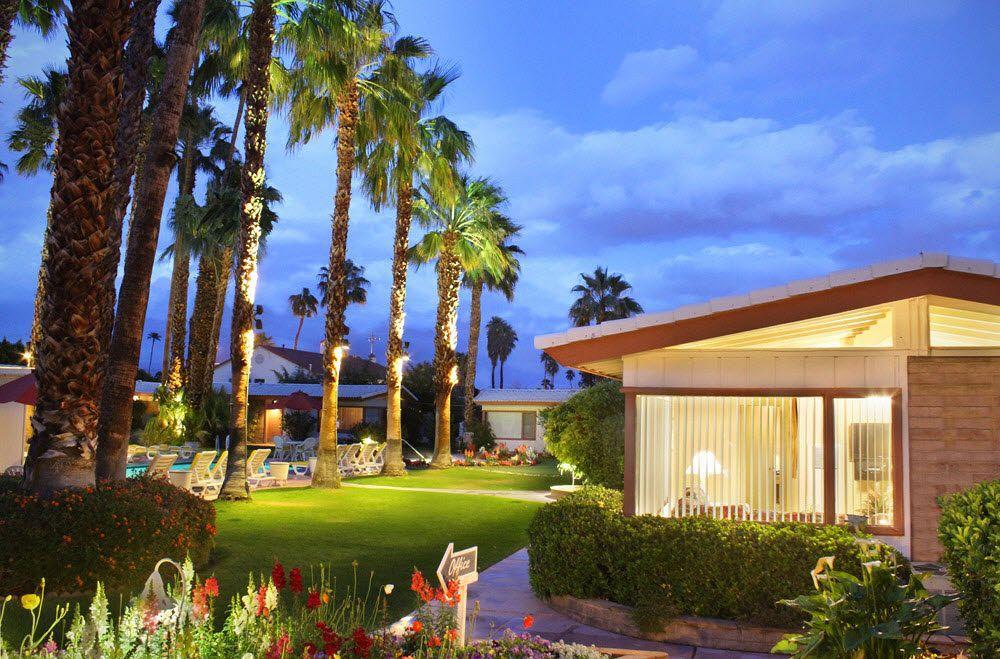 A Place In The Sun - Adults Only Big Units, 24h Heated Pool & In 1 Acre Park Prime Location, Dog Friendly, Midcentury Modern Boutique 4*