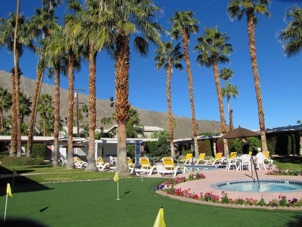 A Place In The Sun - Adults Only Big Units, 24h Heated Pool & In 1 Acre Park Prime Location, Dog Friendly, Midcentury Modern Boutique 4*